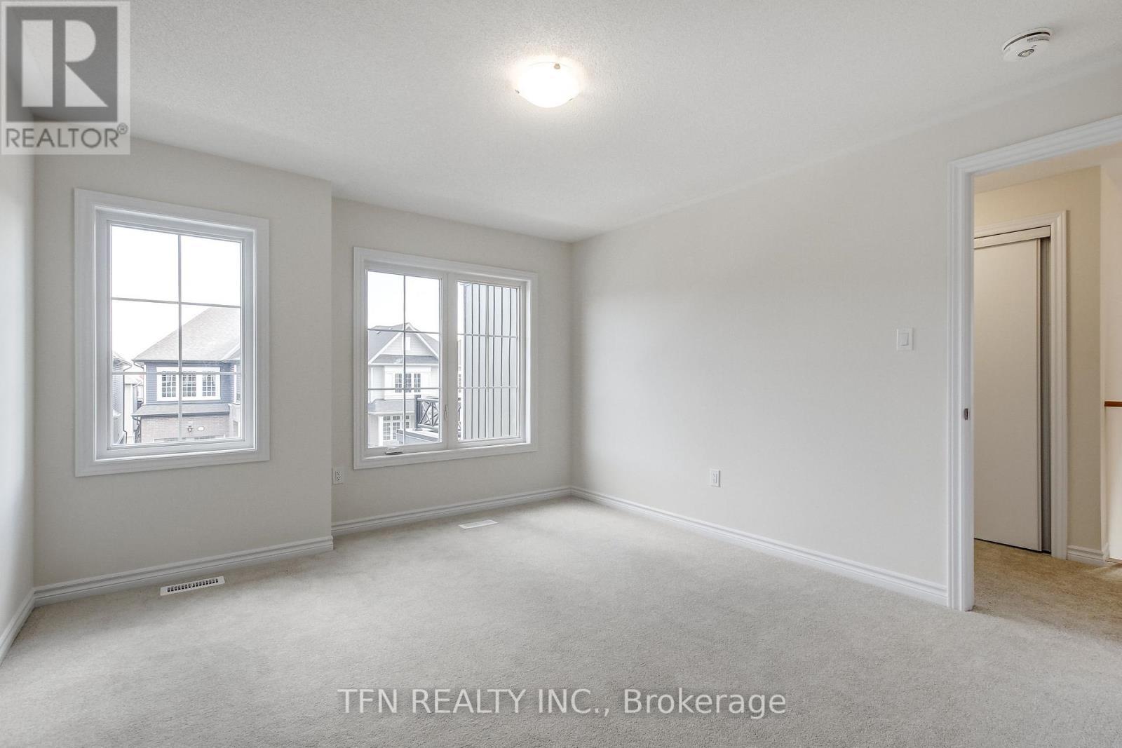 86 Mcgill Avenue, Erin, ON