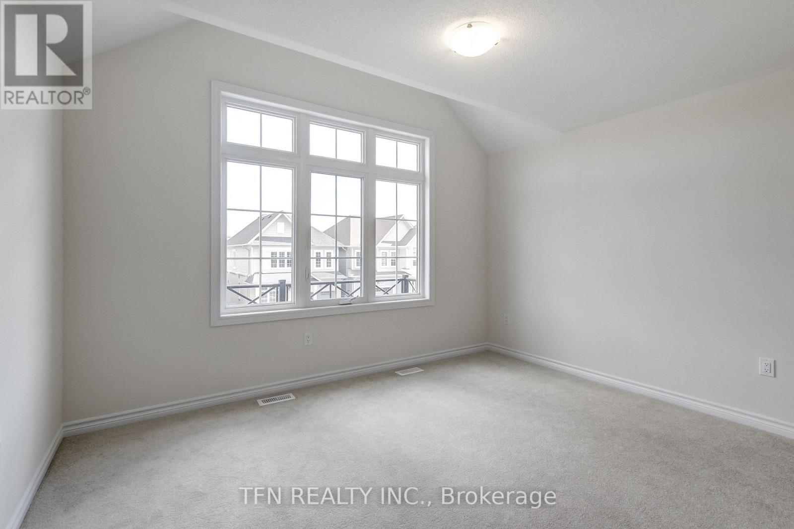 86 Mcgill Avenue, Erin, ON