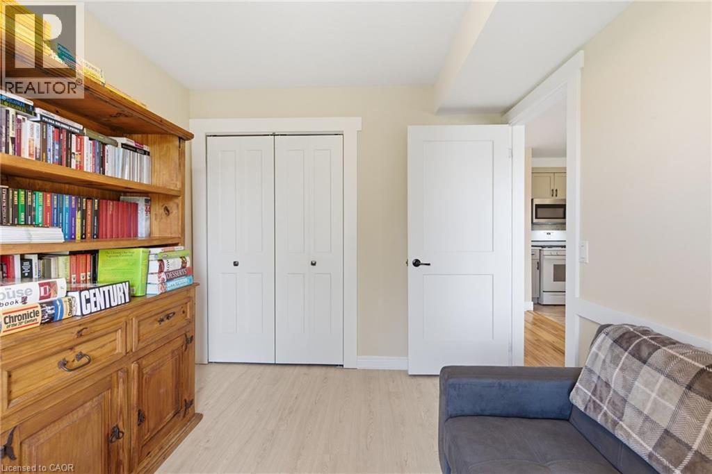 111 Smits Cove Unit# 302, Smithville, ON
