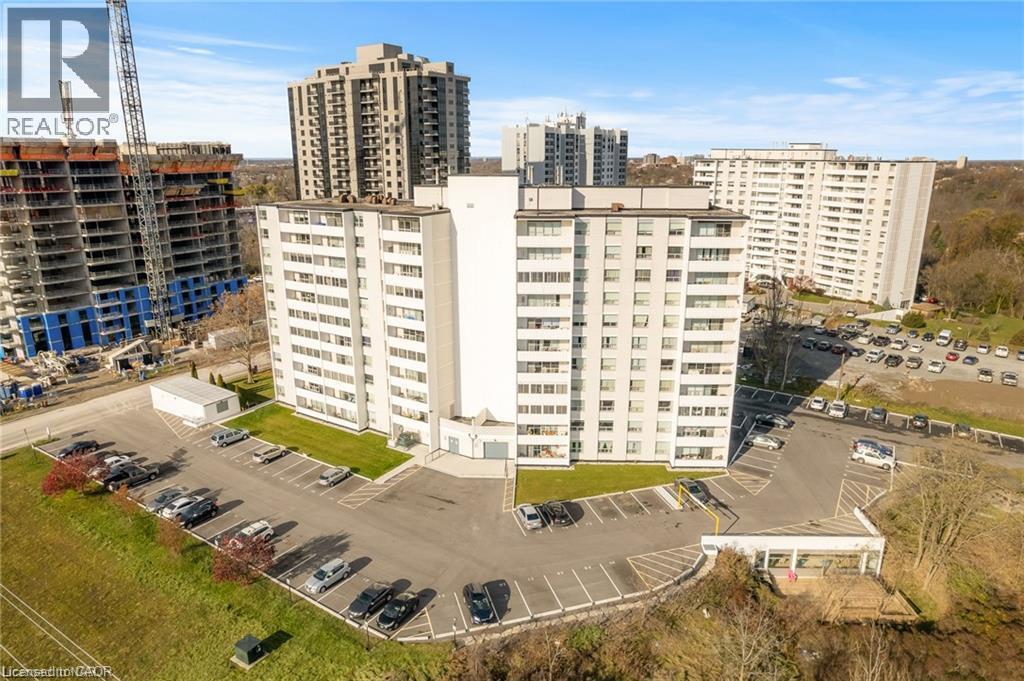 35 Towering Heights Boulevard Unit# 809, St. Catharines, ON