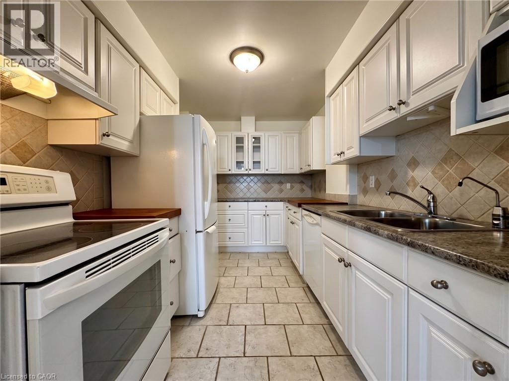 35 Towering Heights Boulevard Unit# 809, St. Catharines, ON