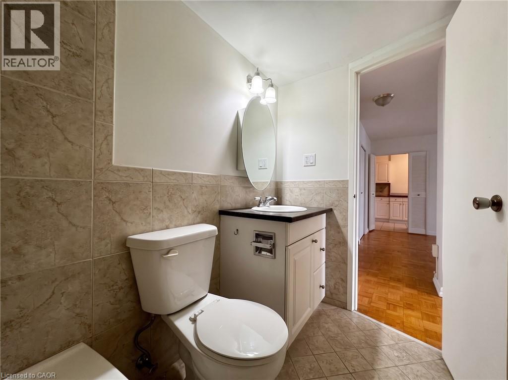35 Towering Heights Boulevard Unit# 809, St. Catharines, ON