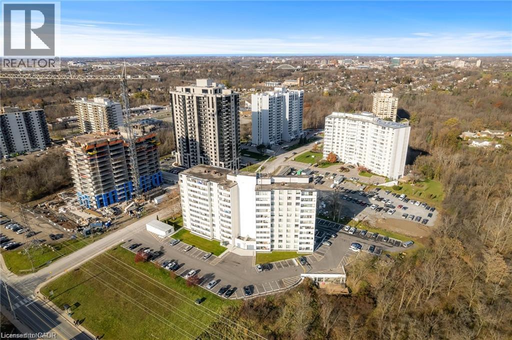 35 Towering Heights Boulevard Unit# 809, St. Catharines, ON