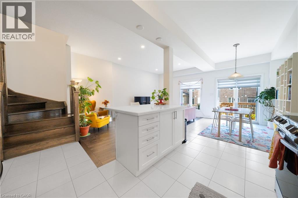 30 Cleland Avenue, Hamilton, ON