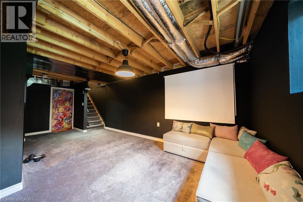 30 Cleland Avenue, Hamilton, ON