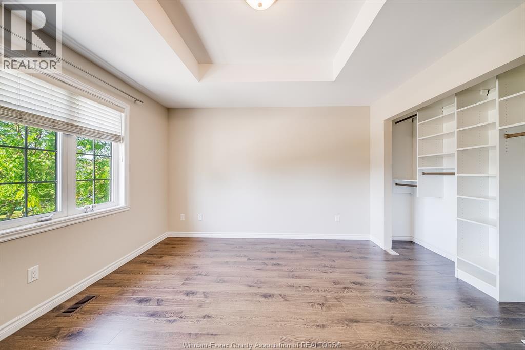11916 Boulder Crescent, Windsor, ON
