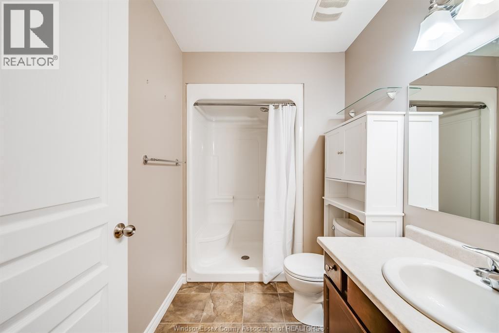 11916 Boulder Crescent, Windsor, ON