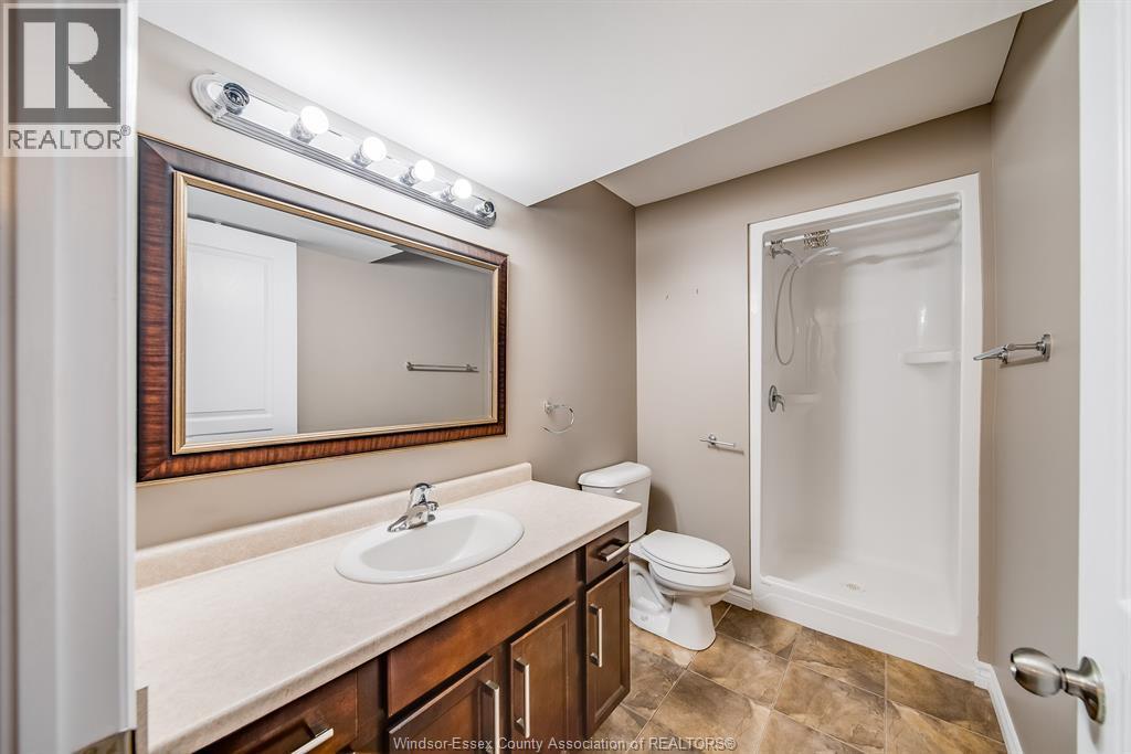11916 Boulder Crescent, Windsor, ON