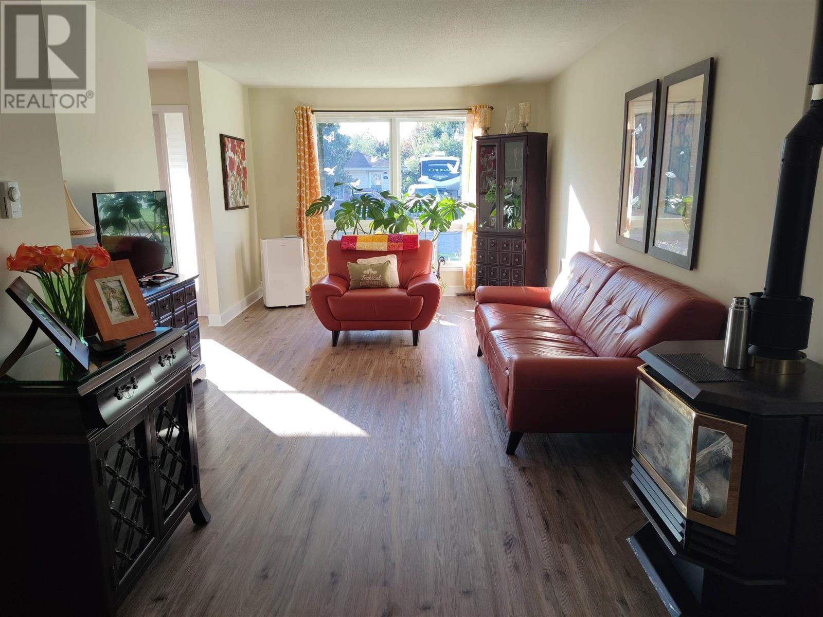 87 Colwill Dr, Elliot Lake, ON