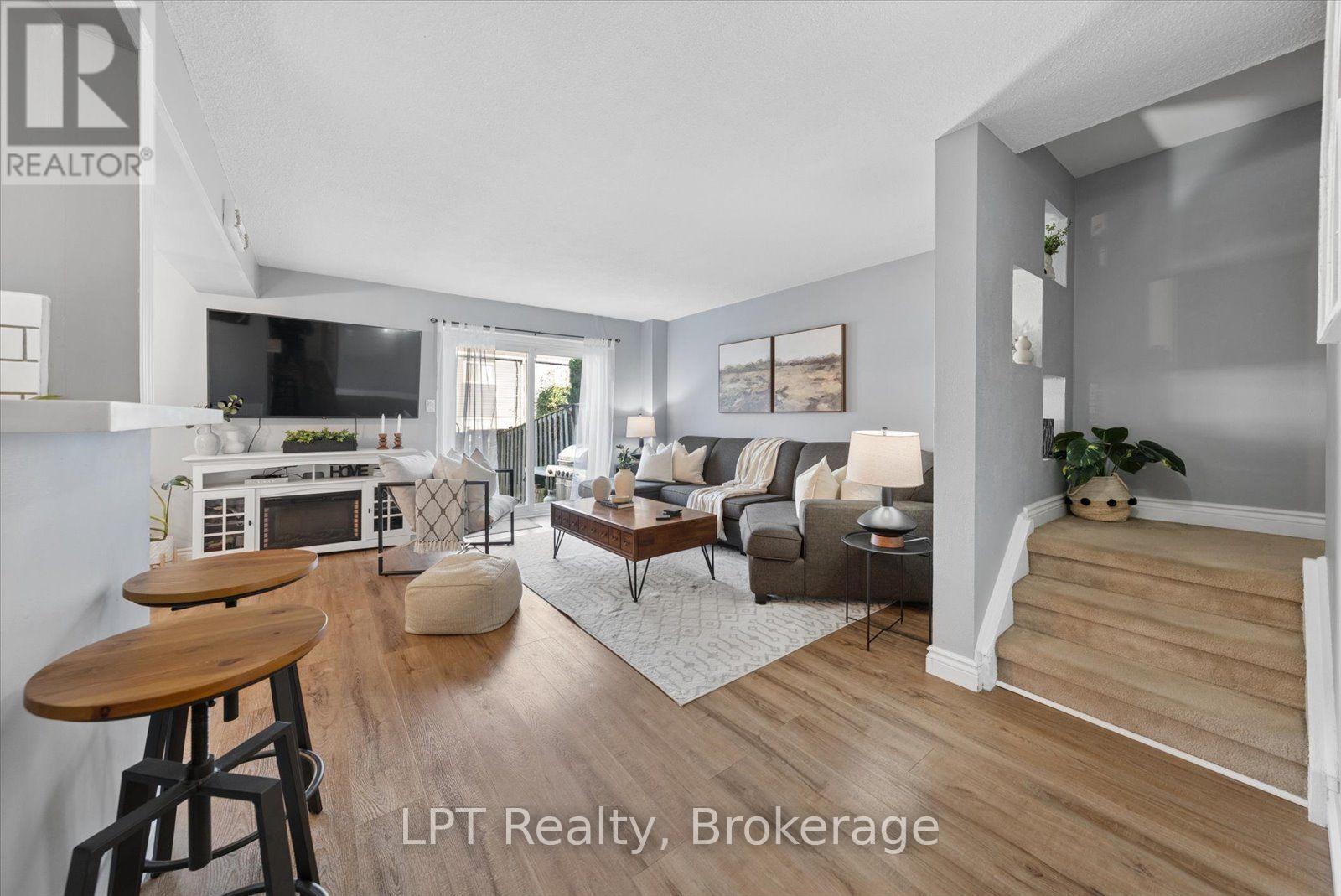 25 - 155 Glovers Road, Oshawa (Samac), ON