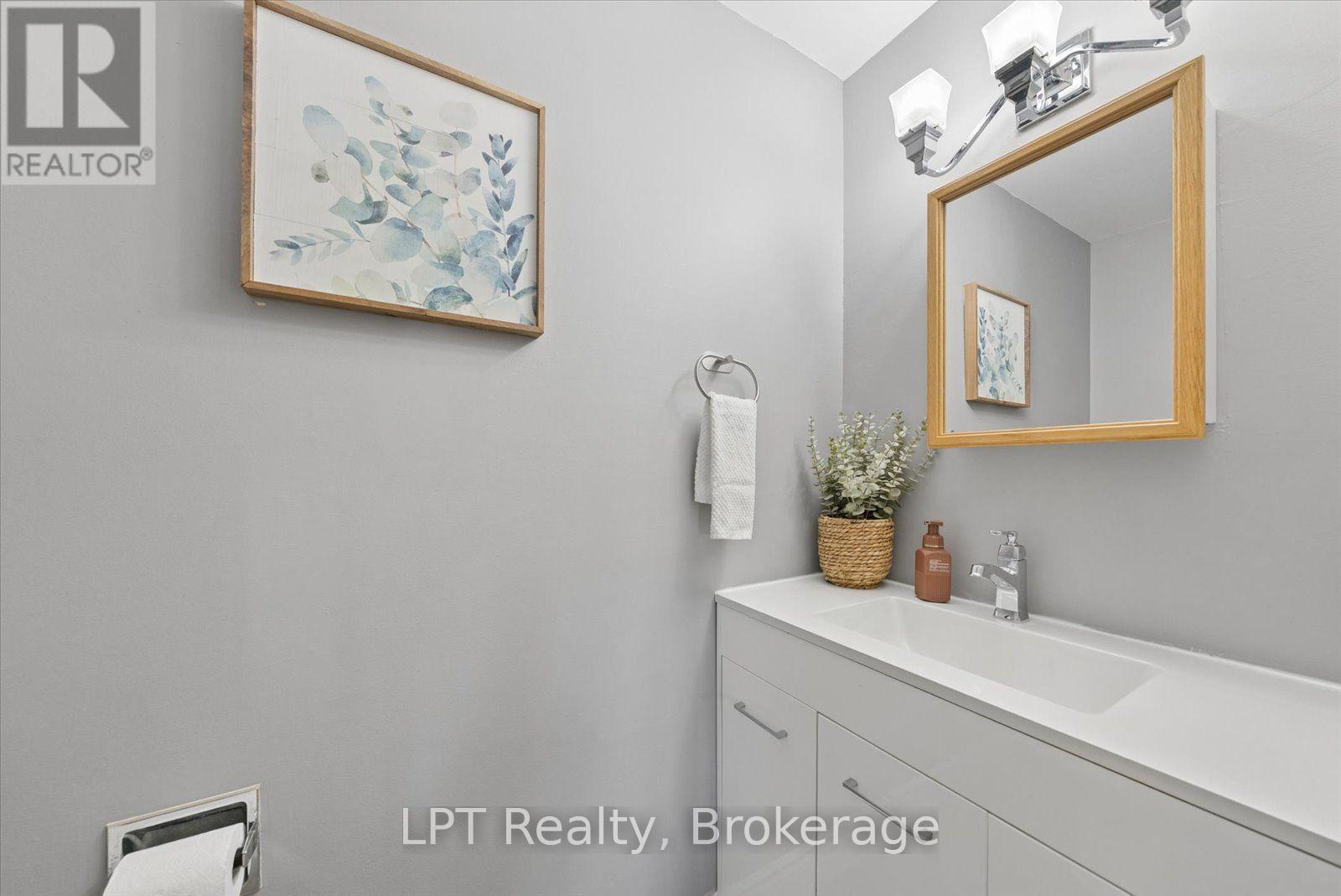 25 - 155 Glovers Road, Oshawa (Samac), ON