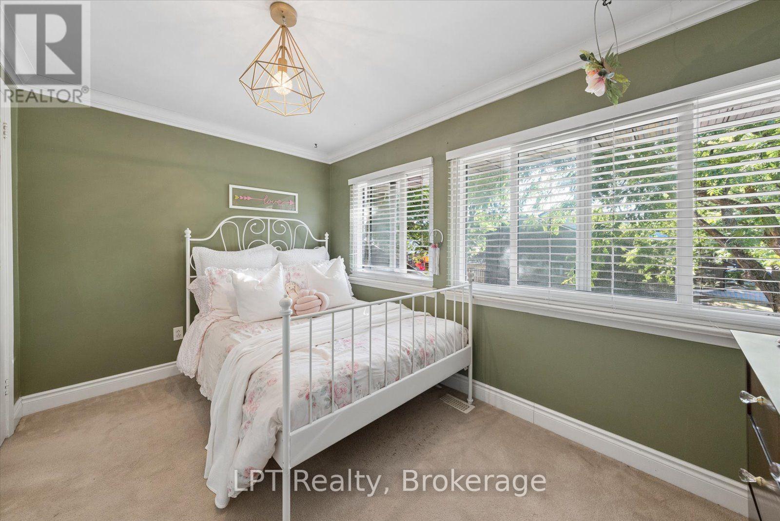 25 - 155 Glovers Road, Oshawa (Samac), ON