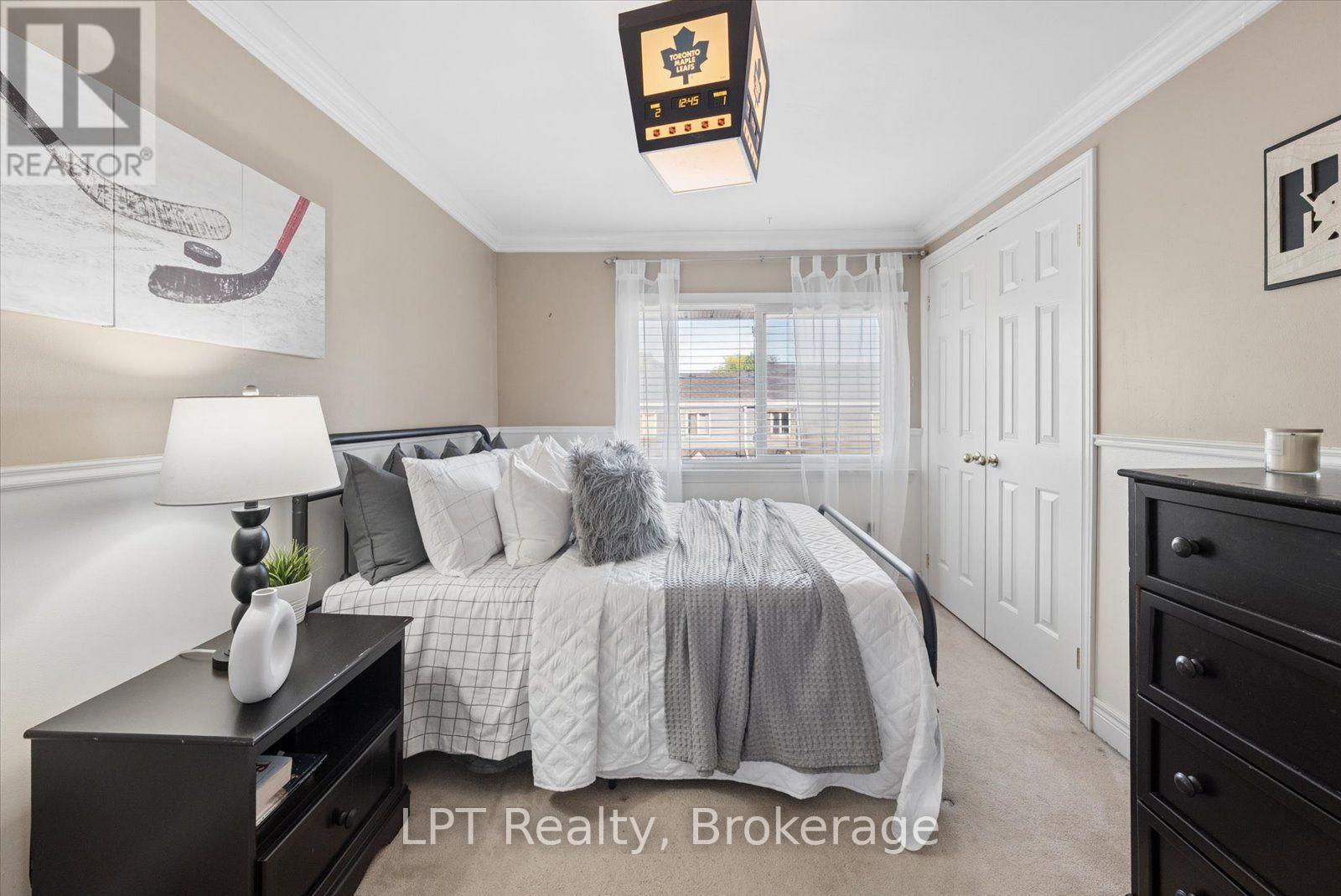 25 - 155 Glovers Road, Oshawa (Samac), ON