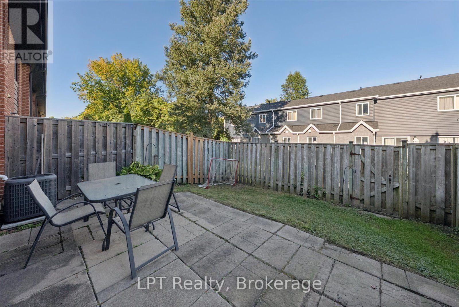 25 - 155 Glovers Road, Oshawa (Samac), ON