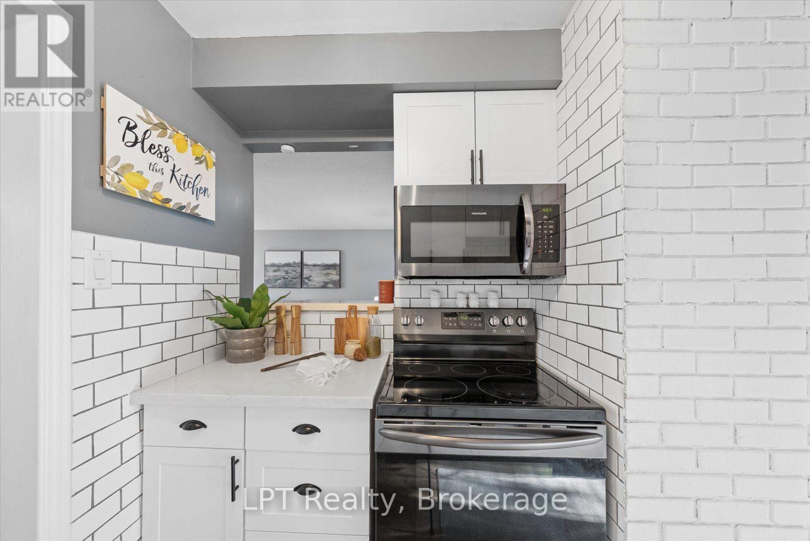25 - 155 Glovers Road, Oshawa (Samac), ON