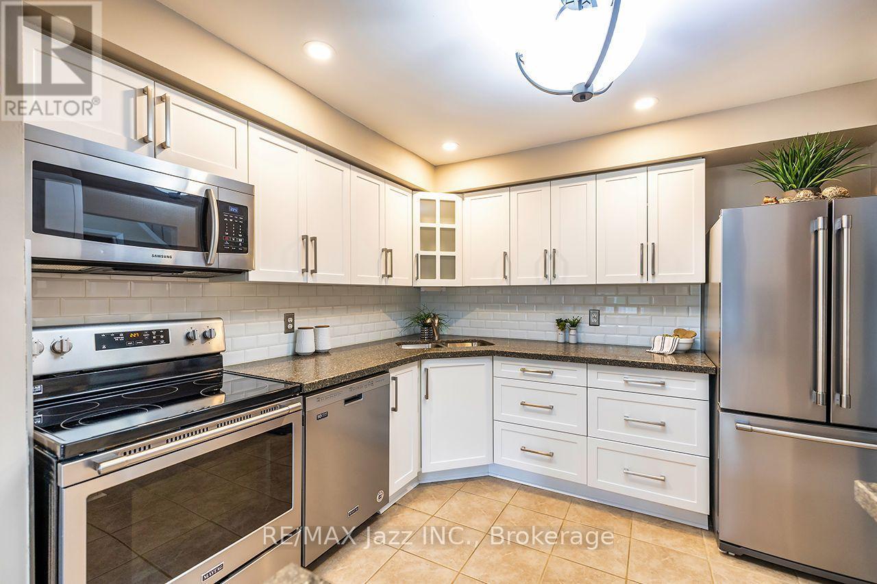 3 - 1330 Trowbridge Drive, Oshawa (Centennial), ON