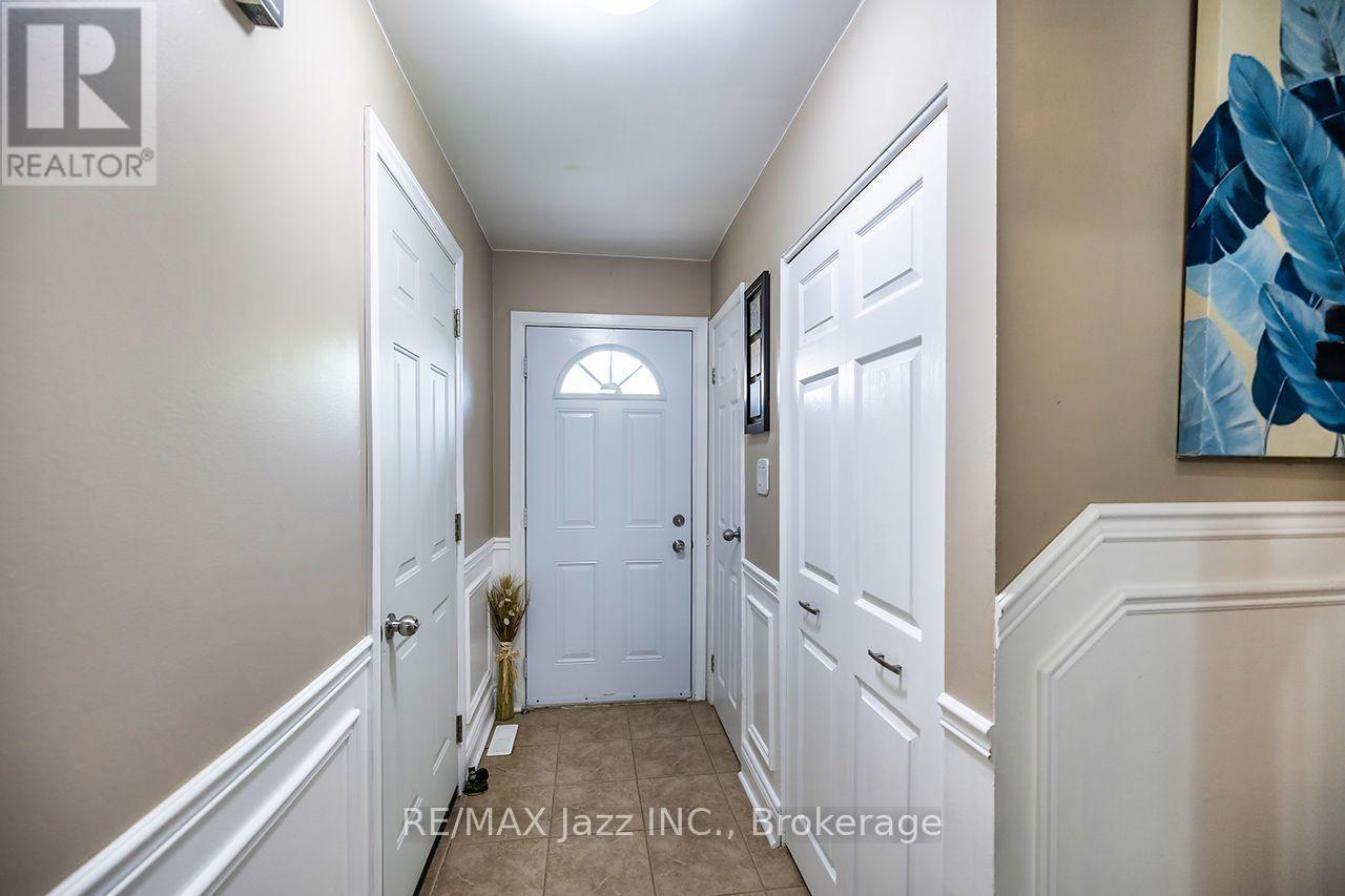3 - 1330 Trowbridge Drive, Oshawa (Centennial), ON