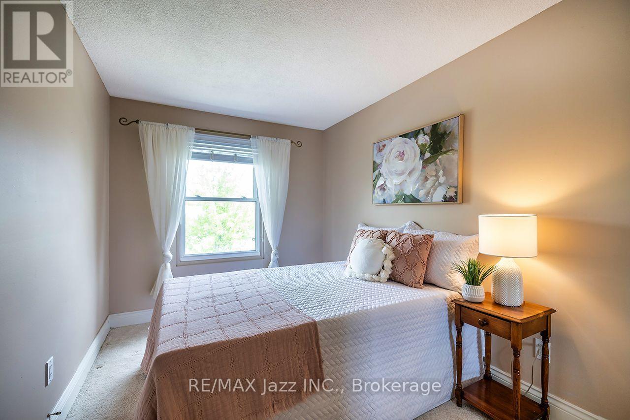 3 - 1330 Trowbridge Drive, Oshawa (Centennial), ON