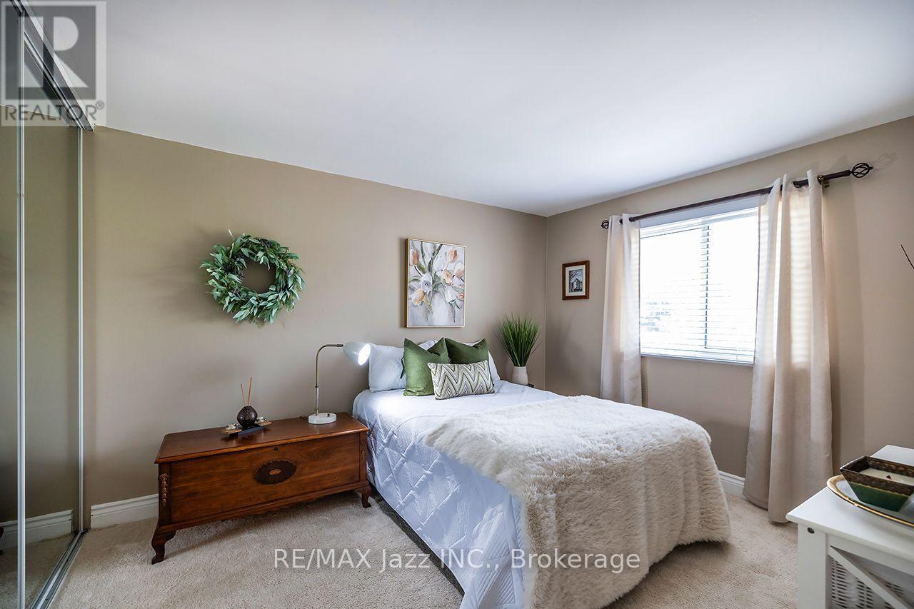 3 - 1330 Trowbridge Drive, Oshawa (Centennial), ON