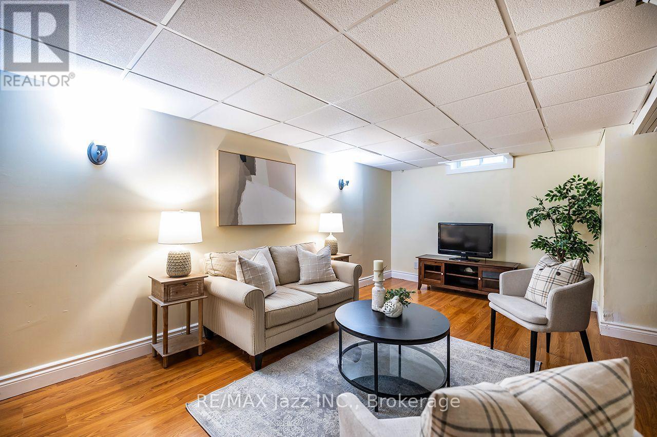 3 - 1330 Trowbridge Drive, Oshawa (Centennial), ON