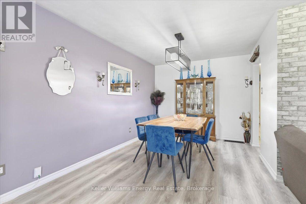 Dinning Room - 30 Dominion Drive, Kawartha Lakes (Lindsay), ON