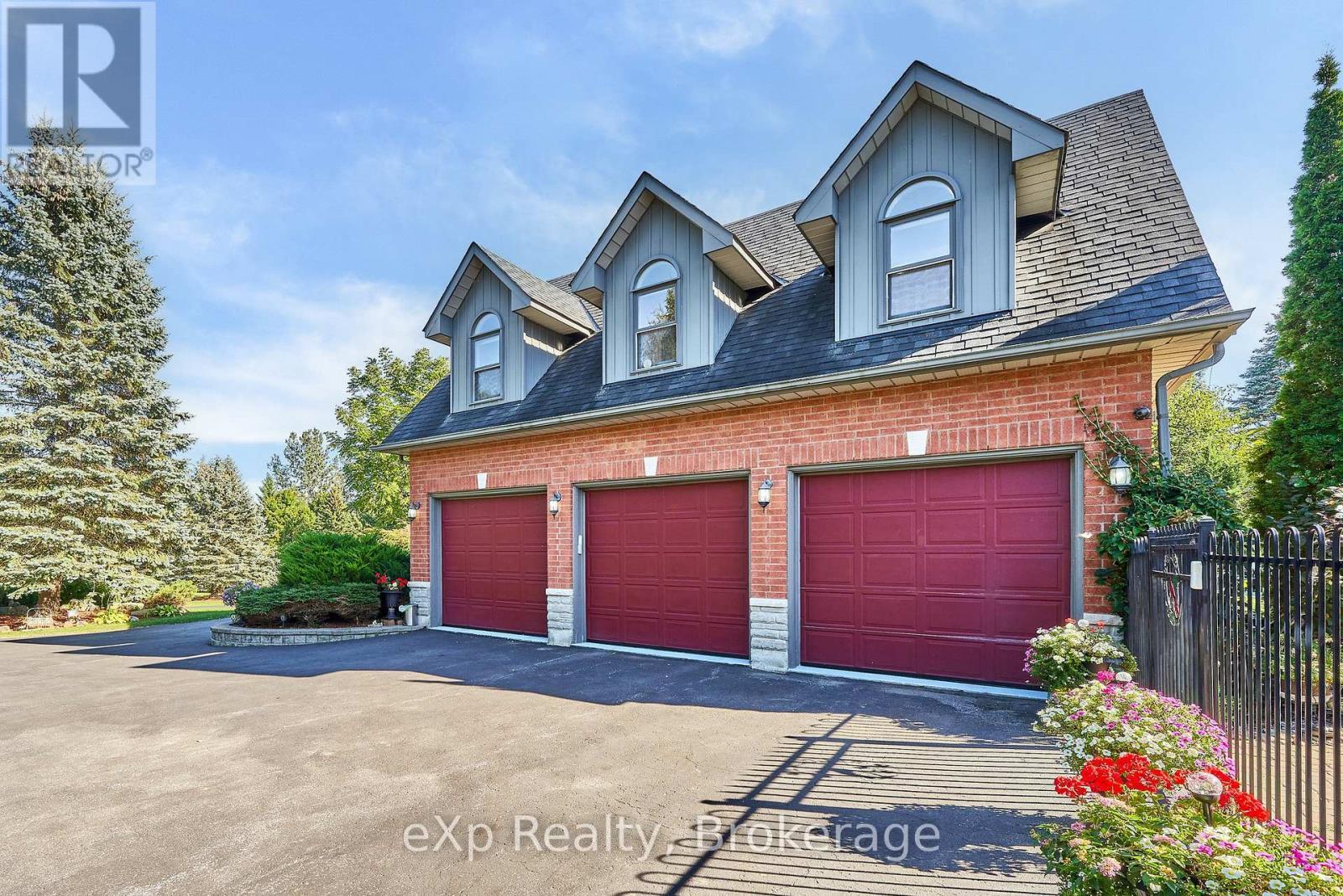 7860 Cedarbrook Trail, Whitby, ON