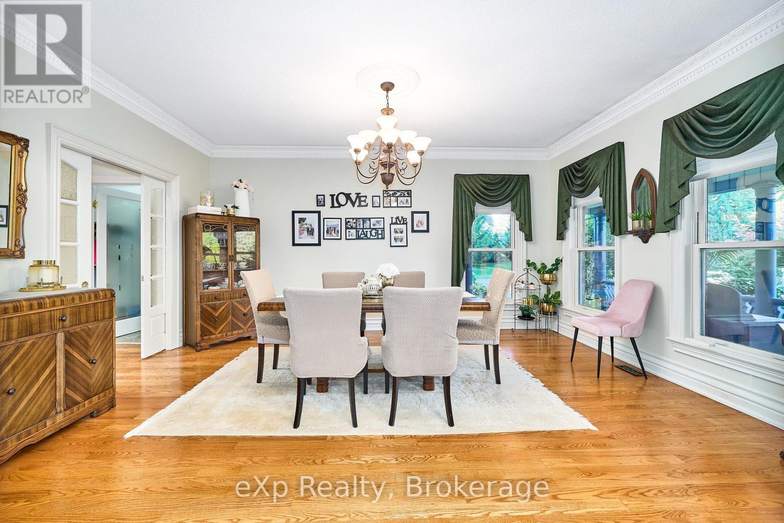 7860 Cedarbrook Trail, Whitby, ON