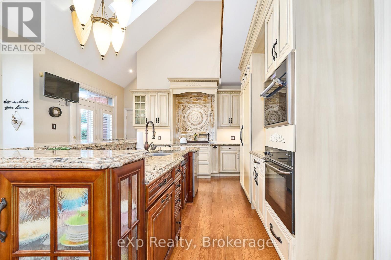 7860 Cedarbrook Trail, Whitby, ON