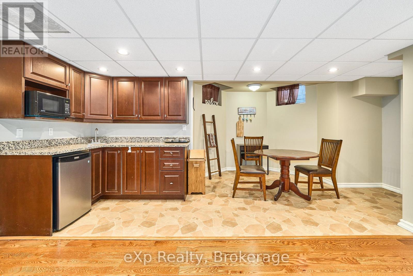 7860 Cedarbrook Trail, Whitby, ON