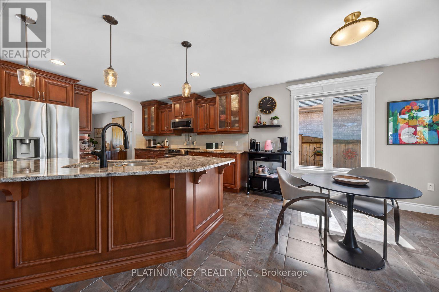 9 Ronald Bloore Drive, Sarnia, ON