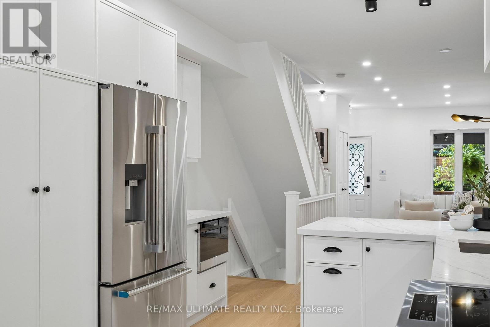 49 Ingham Avenue, Toronto, ON