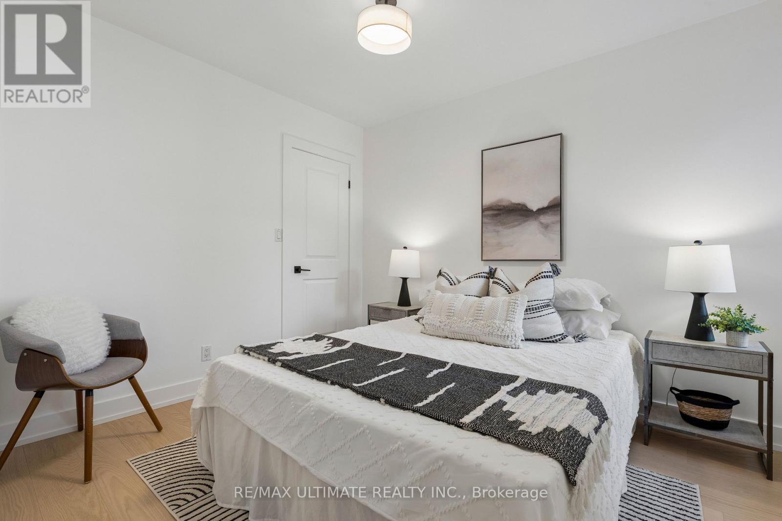 49 Ingham Avenue, Toronto, ON