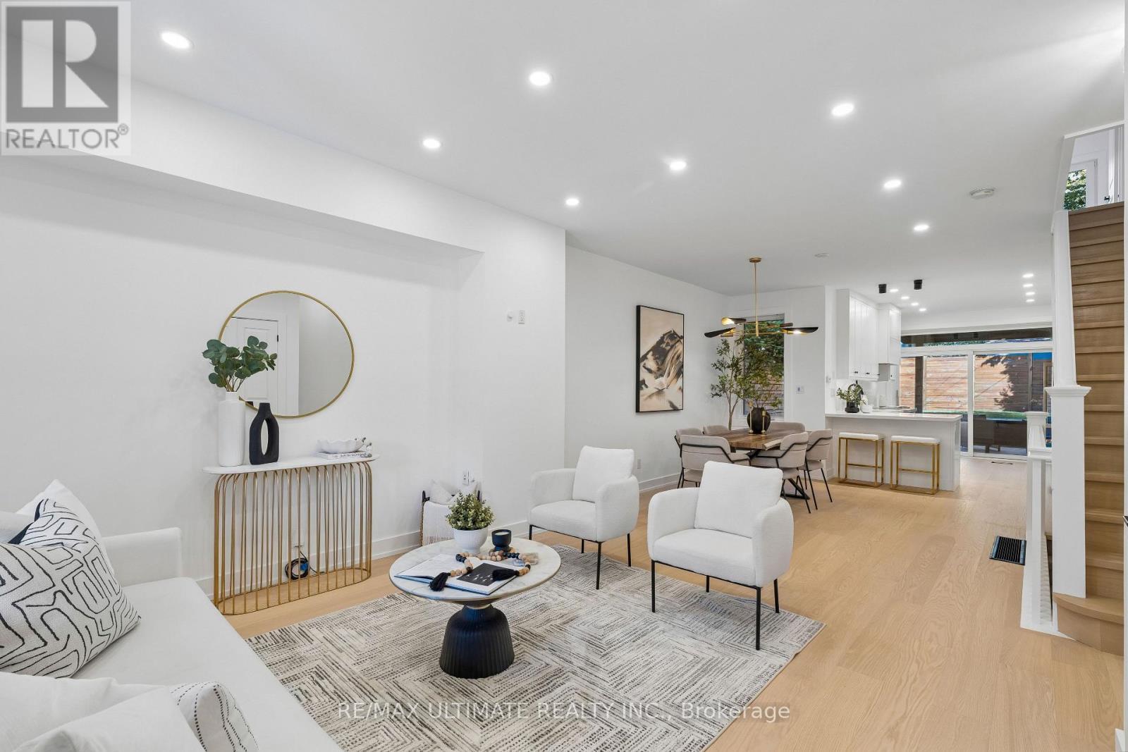 49 Ingham Avenue, Toronto, ON
