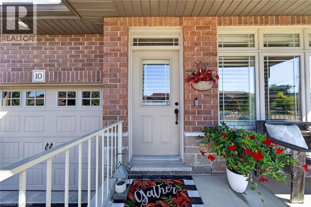 10 Macneil Court, Hagersville, ON