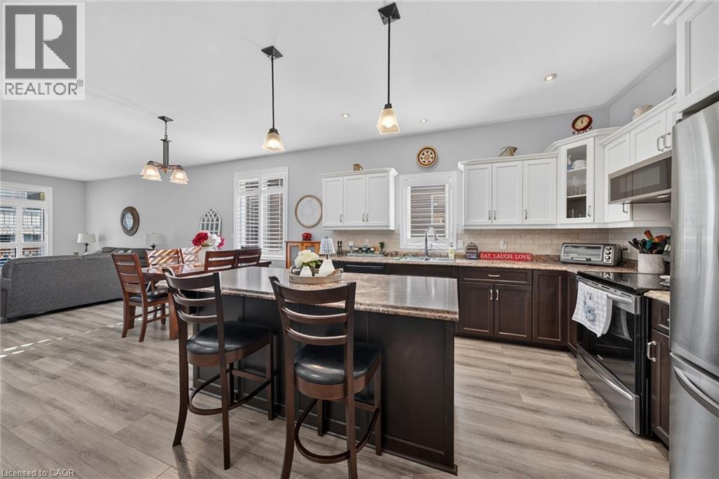 10 Macneil Court, Hagersville, ON