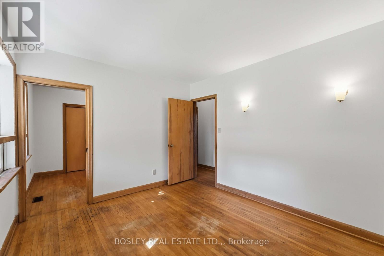 Bedroom 2 - 12 Glenhurst Circle, St. Catharines (Oakdale), ON