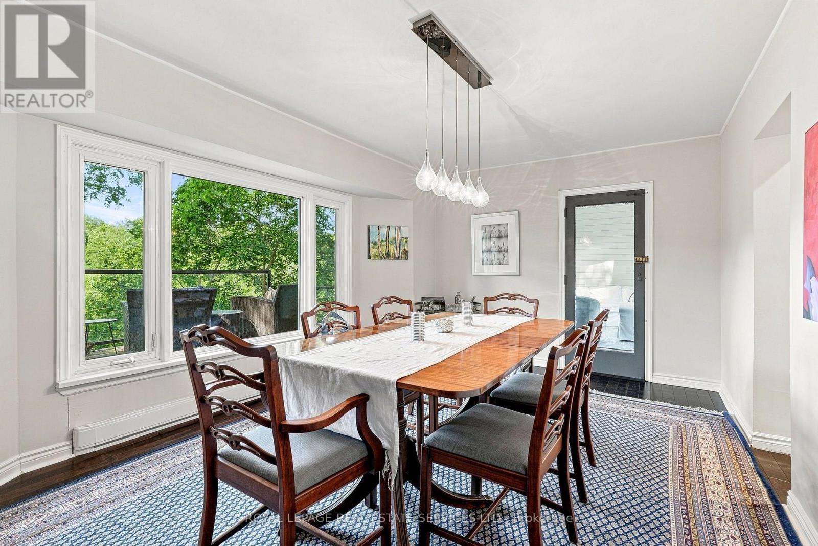 372 Trafalgar Road, Oakville, ON