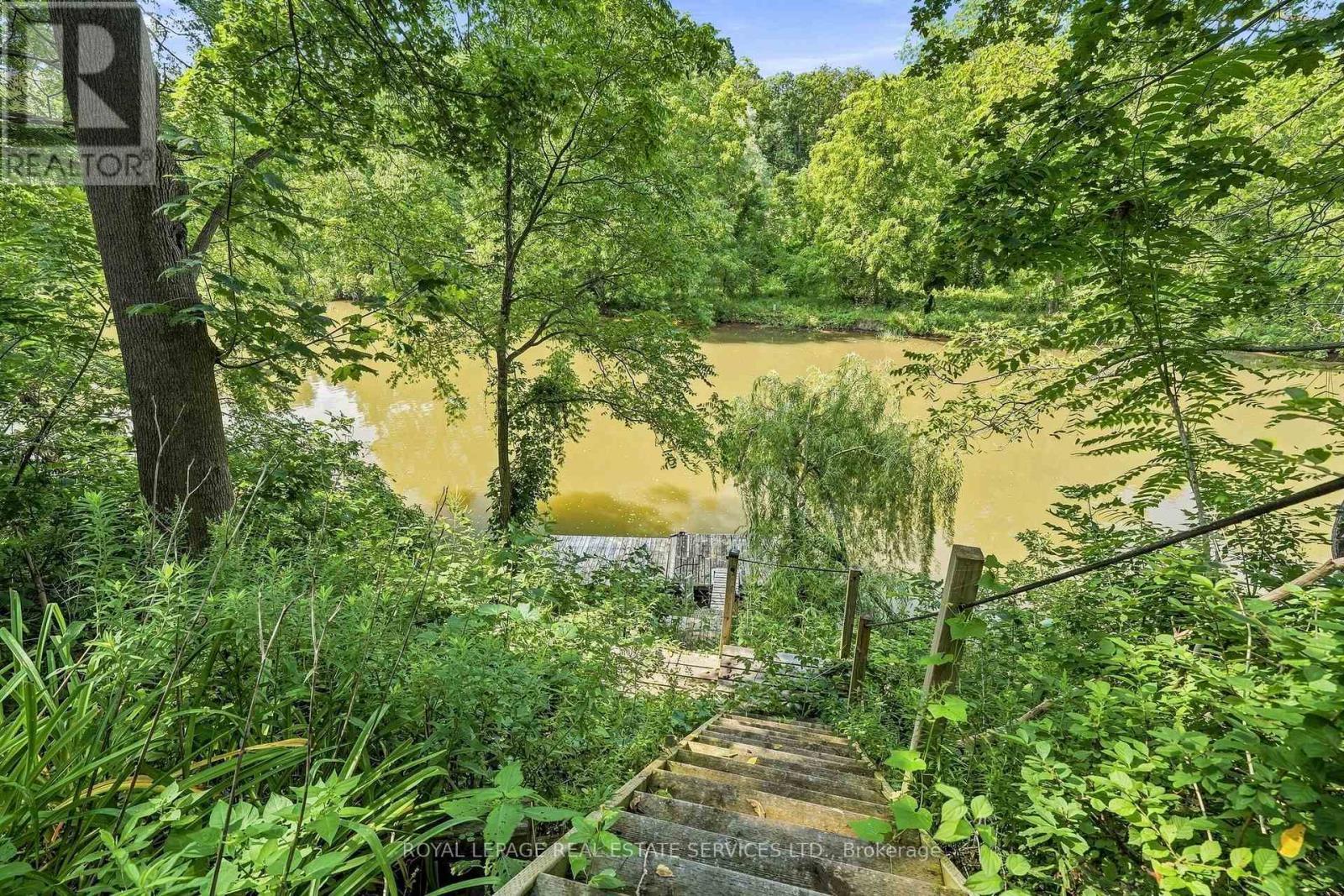 372 Trafalgar Road, Oakville, ON