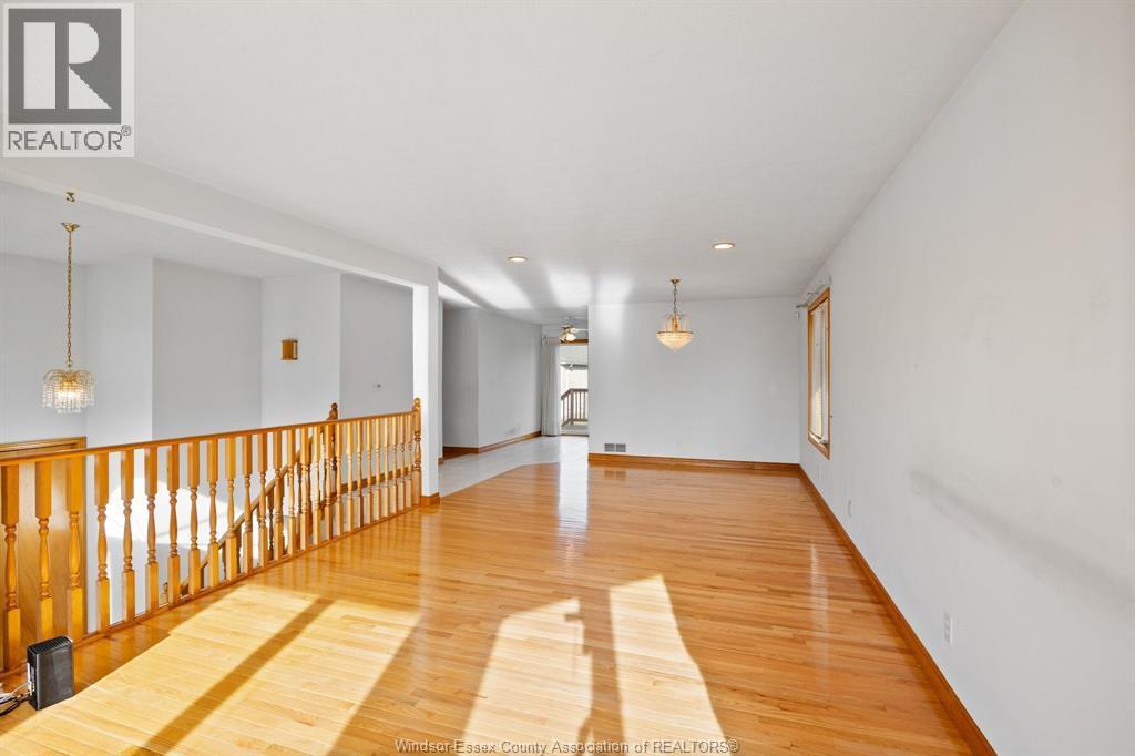 256 Kenilworth Place, Windsor, ON