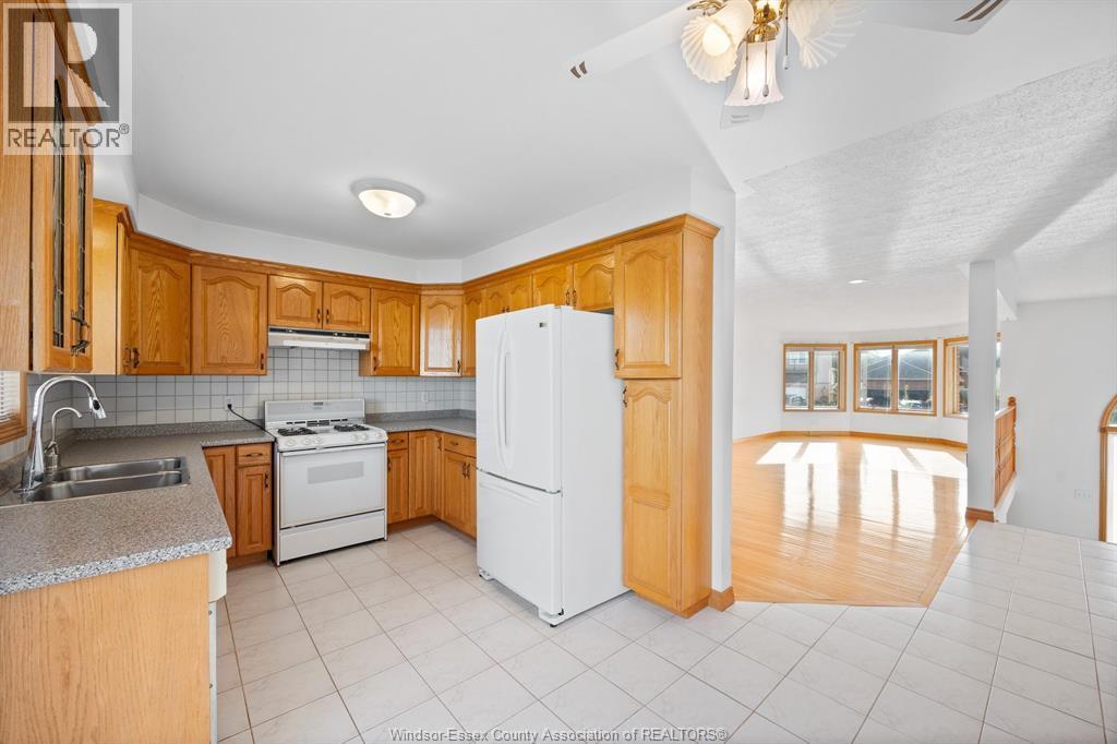 256 Kenilworth Place, Windsor, ON