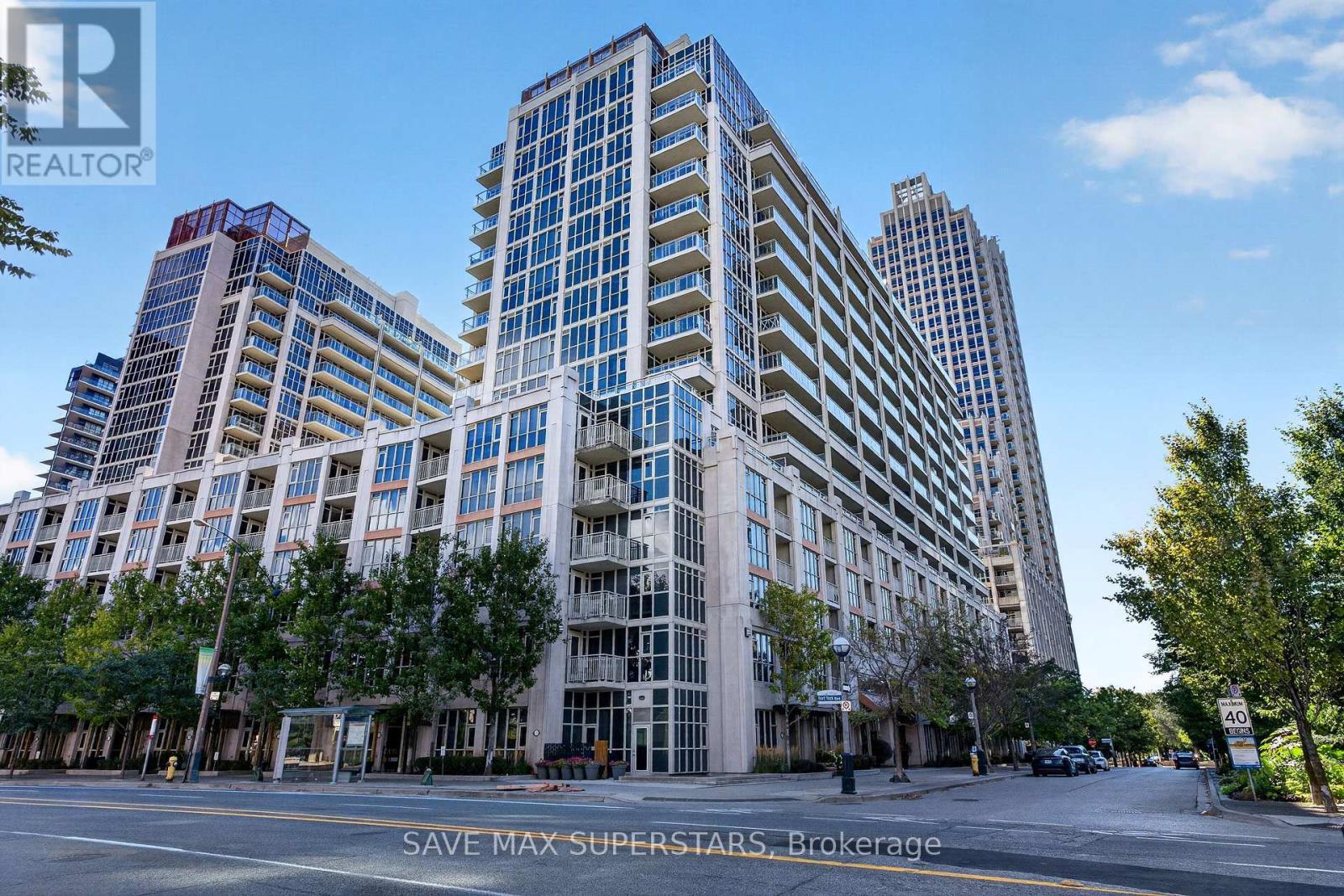 714 - 35 Bastion Street, Toronto, ON
