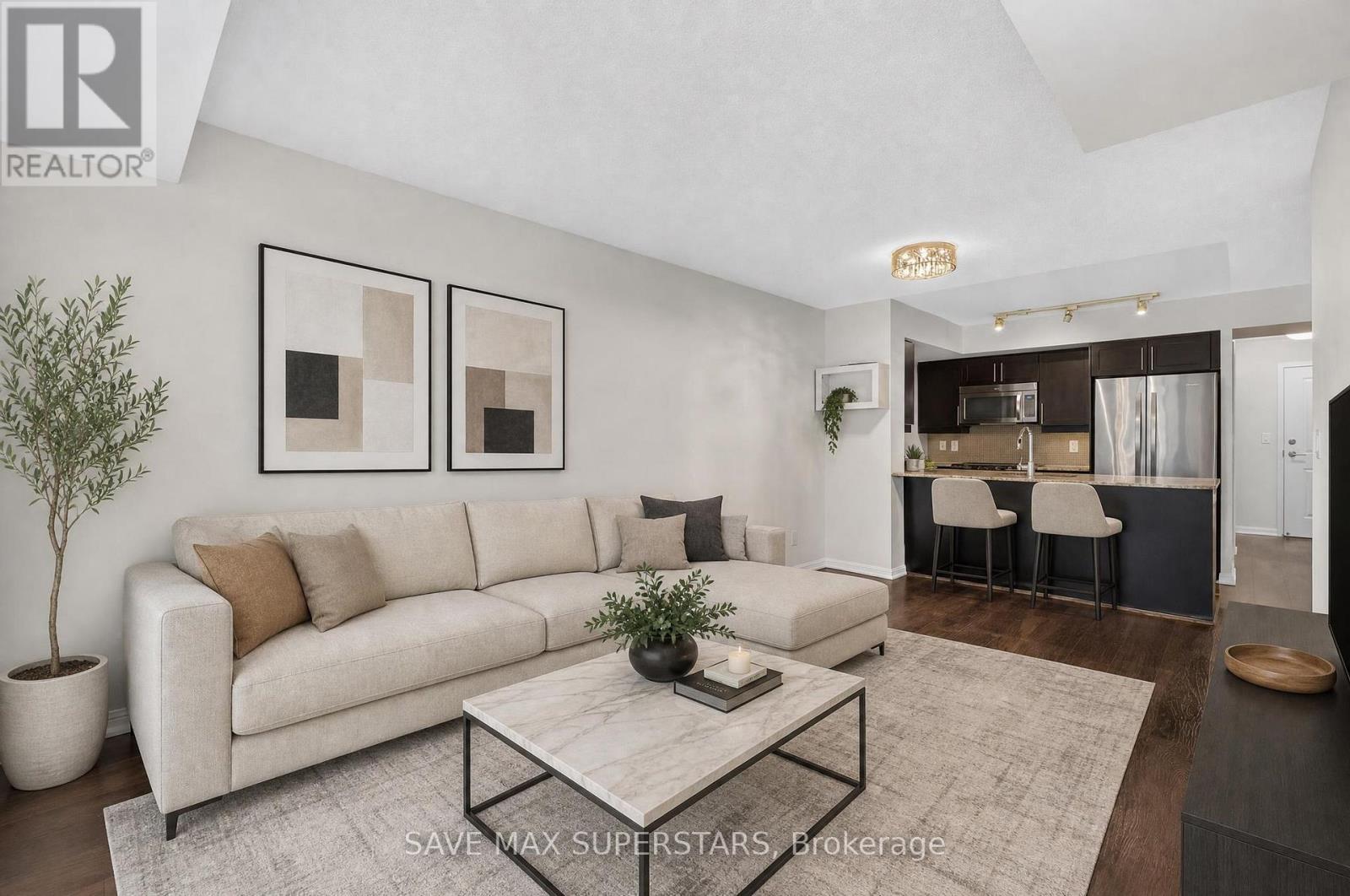 714 - 35 Bastion Street, Toronto, ON