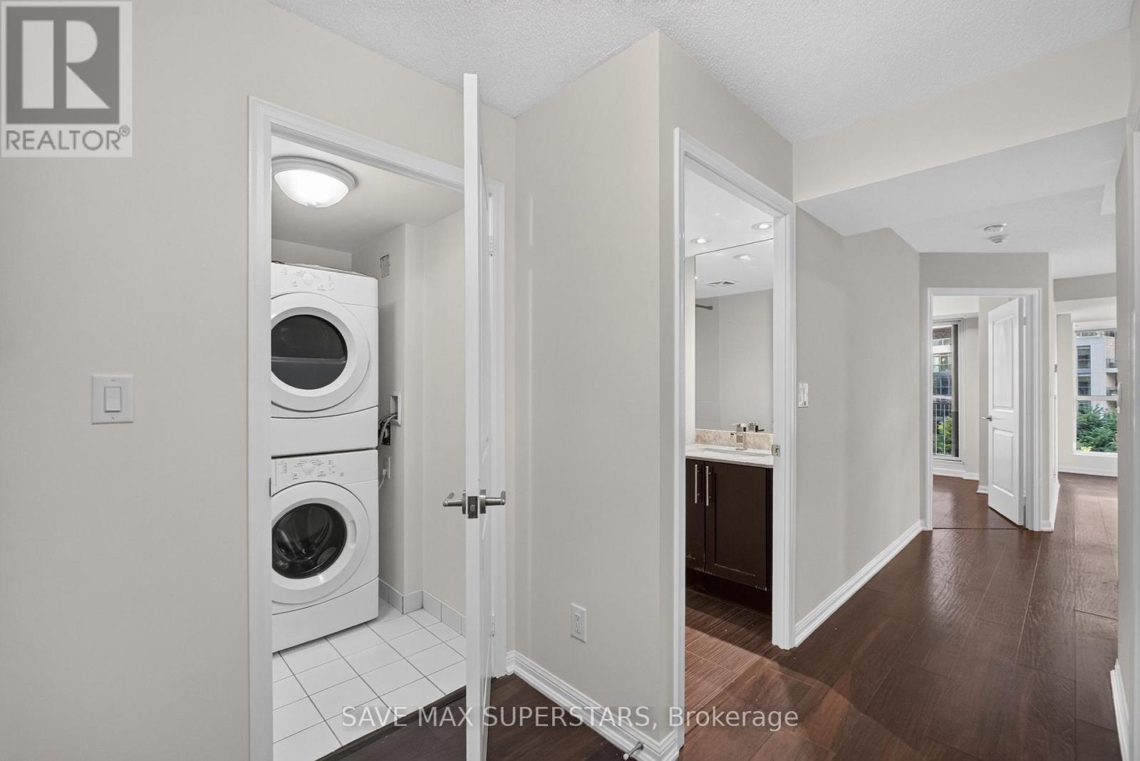 714 - 35 Bastion Street, Toronto, ON