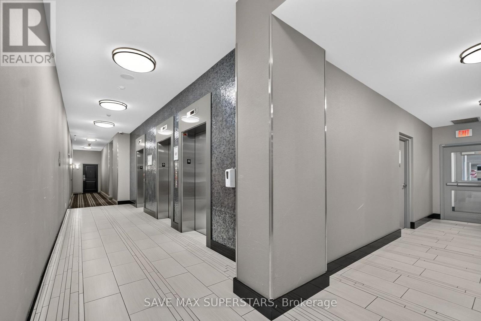 714 - 35 Bastion Street, Toronto, ON