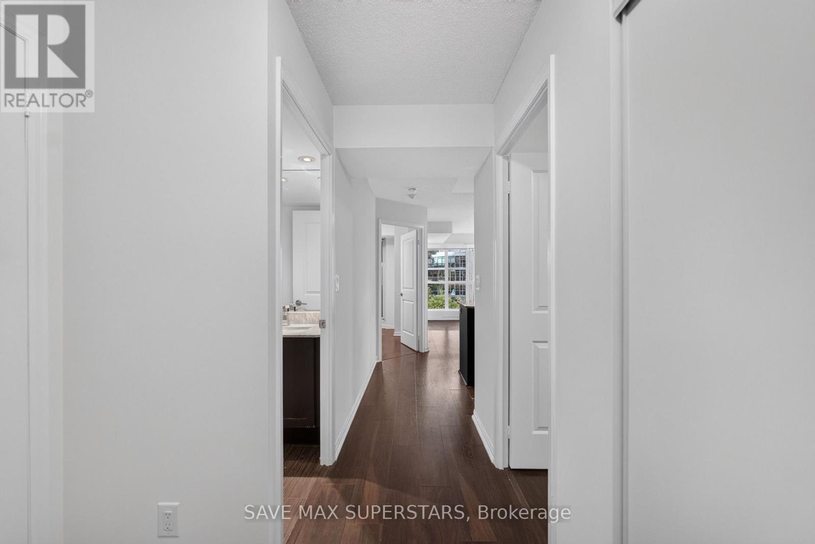 714 - 35 Bastion Street, Toronto, ON