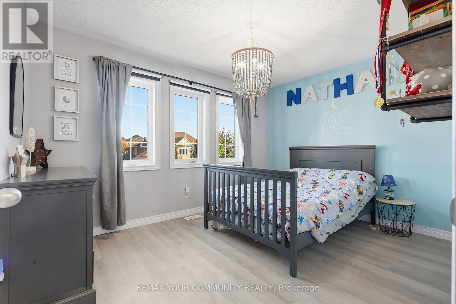 6 Jackson Drive, New Tecumseth, ON
