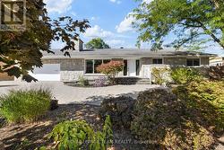 447 SIMPSON ROAD Ottawa, ON K1H 5A8