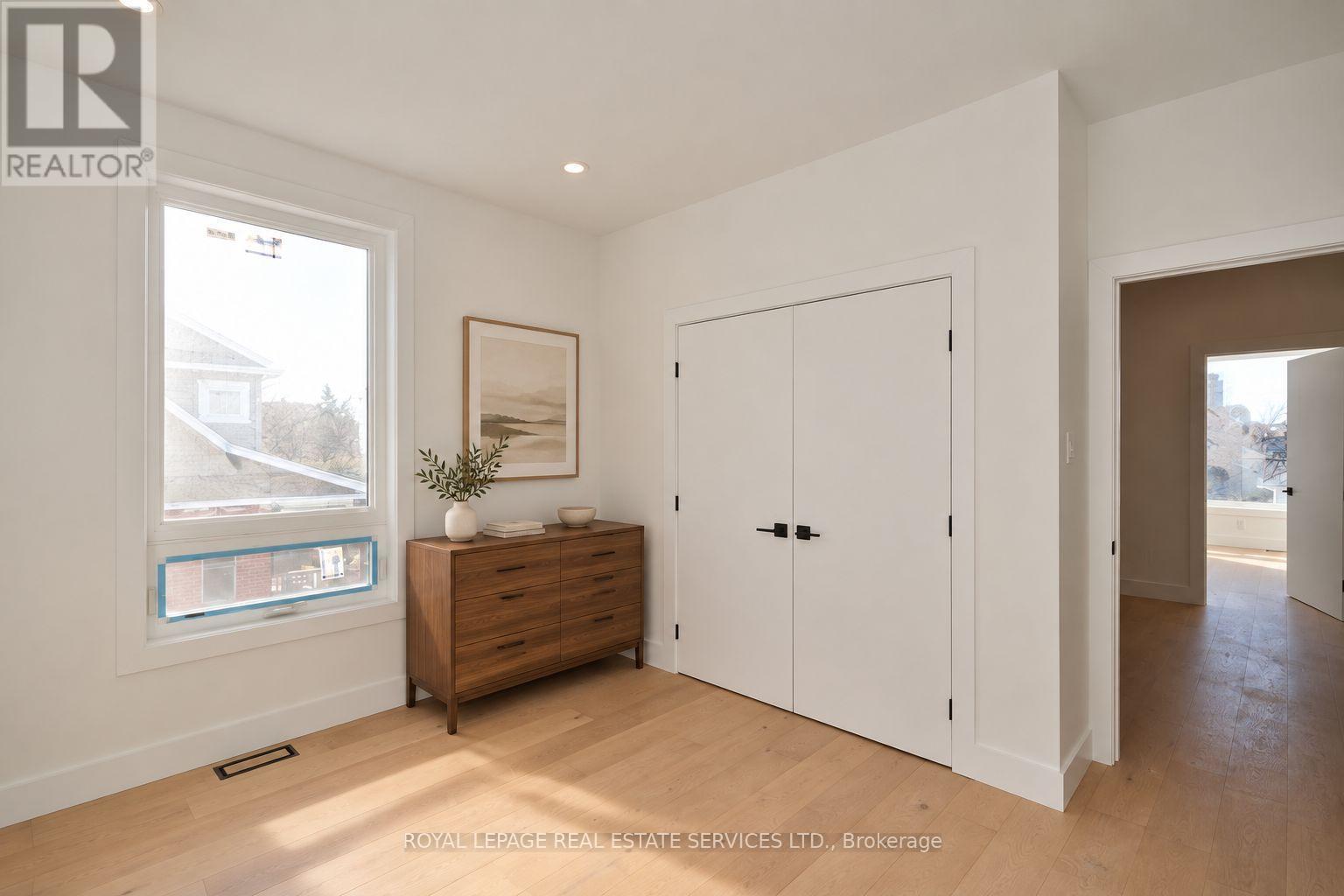 4B Huron Avenue N, Ottawa, ON
