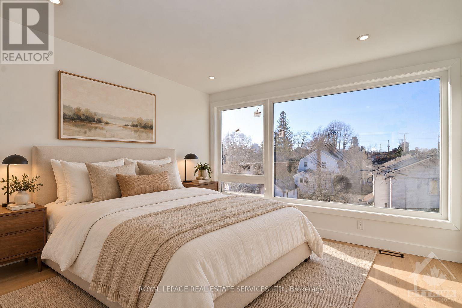 4B Huron Avenue N, Ottawa, ON