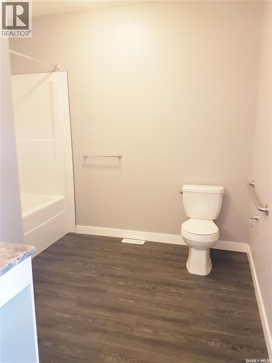 1555 Princess Street, Regina, SK